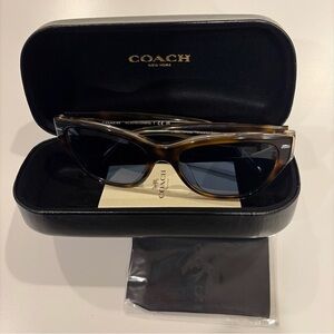 COACH Tortoise Cat-Eye Sunglasses with Dark Lenses